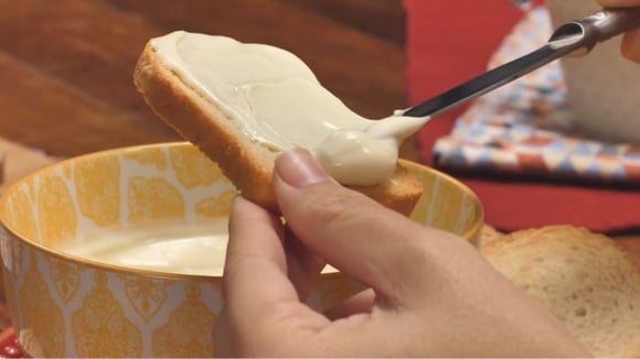 Use o requeijão caseiro para passar no pão, na torrada ou como recheio de várias receitas (Créditos: TudoGostoso)
