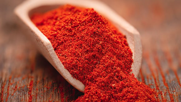 Nem cúrcuma, nem gengibre em pó: os benefícios que você só encontra na páprica picante e como usar o condimento nas receitas