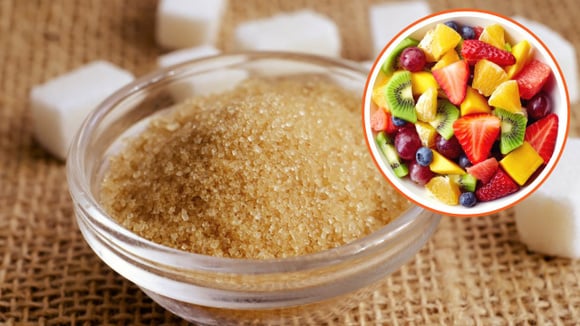 O açúcar das frutas engorda menos por ser natural? Entenda o impacto da substância no seu corpo e saúde!