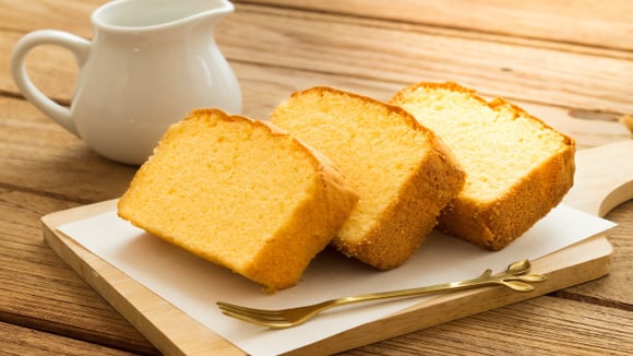 Bolo amanteigado simples: a receita mais fofinha e cheirosa para o seu café da tarde