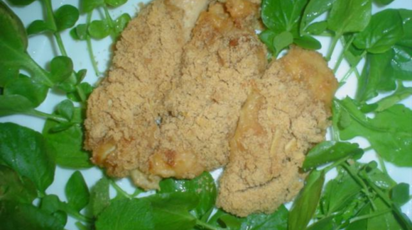 Esse é um filé de frango empanado com um pouco mais de leveza do que a receita original (Créditos: TudoGostoso/Rita)