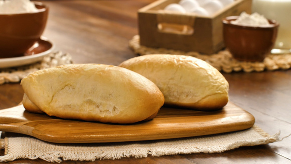 Surpreenda com um pão quentinho feito em casa (Créditos: TudoGostoso)