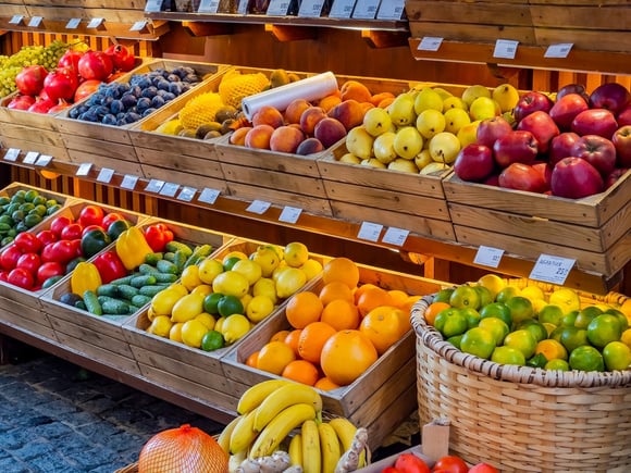 As 10 frutas mais saudáveis em 2025: banana e uva estão entre as melhores frutas do mundo, mas ainda não são as campeãs!
