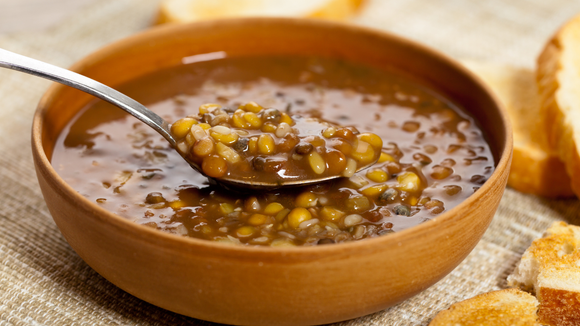 Rica em ferro, proteínas vegetais e fibras. (Créditos: Canva)