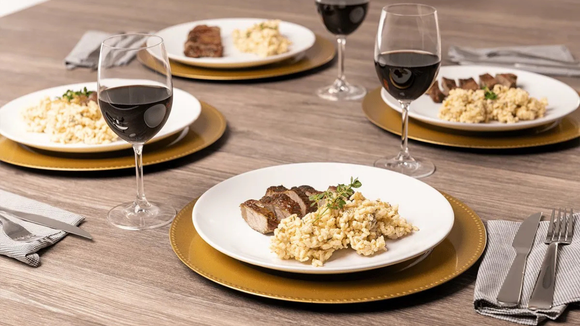 Quer comprar um aparelho de jantar novinho? Garanta o seu com 47% de desconto!