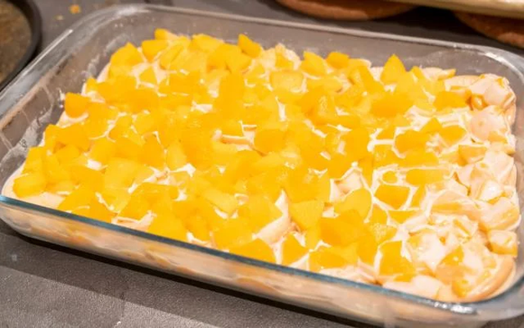 O pavê de pêssego é uma receita perfeita para o Natal (Créditos: TudoGostoso)
