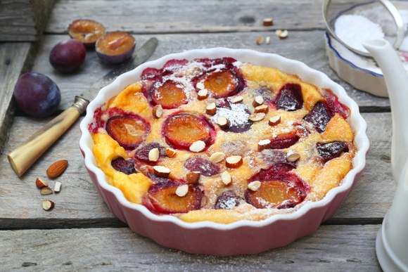 Aqui estão duas dicas que você precisa saber para fazer uma torta de ameixa sem que a fruta encharque a massa