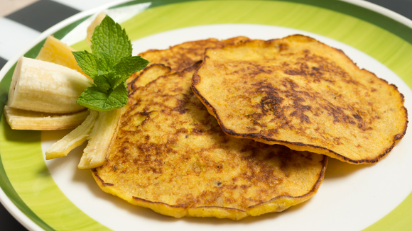 Panqueca muito fácil de ser preparada! (Créditos: Canva)