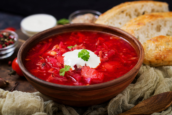 Sopa de beterraba fria (Créditos: Shutterstock)