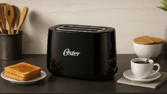 O complemento que faltava no seu café da manhã: torradas crocantes em minutos na Torradeira Oster com 36% de desconto