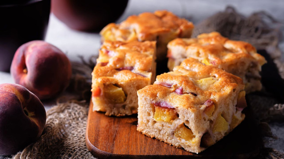 Pão de pêssego feito na frigideira em 5 minutos: o TudoGostoso ensina a receita perfeita para o café da manhã