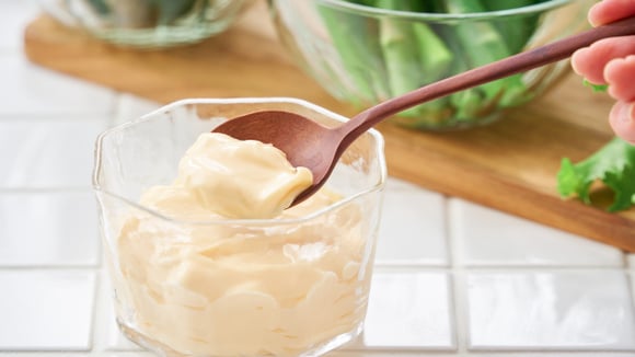 Maionese saudável e deliciosa com apenas 4 ingredientes e pronta em 10 minutos