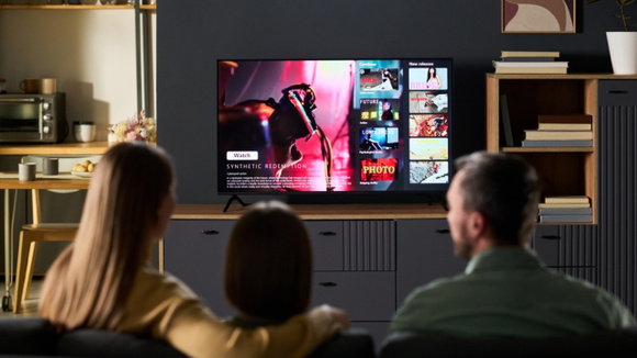 Smart TV de 50 polegadas entra em oferta na Amazon por menos de R$ 1,9 mil