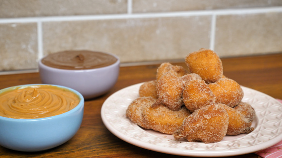 Receita de bolinho de chuva tradicional: sequinho, crocante e rápido de fazer
