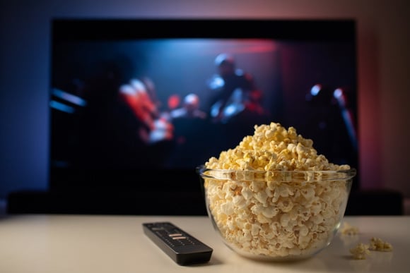 A pipoqueira que vai transformar sua sala de TV em um verdadeiro cinema — com 60% OFF