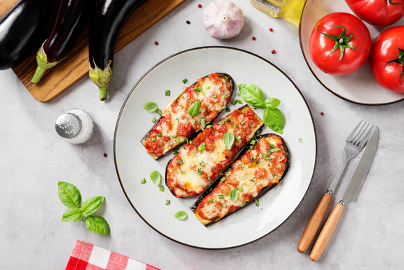 A receita na airfryer que rende um prato crocante de legumes e queijo em apenas 15 minutos