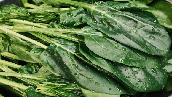 Receita simples e bem temperada para dar uma cara nova aos vegetais da semana. (Foto: Shutterstock)