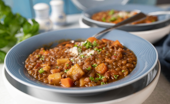Como fazer lentilhas cozidas: a receita de um prato leve perfeito para servir como entrada e acompanhamento