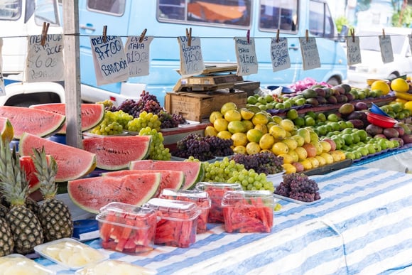 A fruta que pode engordar mais do que carne ou açúcar: "Se não quiser acordar com pneuzinhos na barriga..."