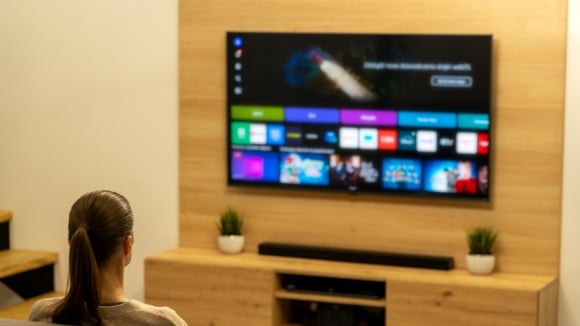 Smart TV LG 50 4K com 36% OFF para renovar a sala ou o quarto