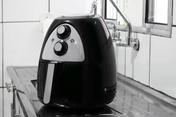 Cuidado! Sua airfryer pode estragar se você fizer esse tipo de receita