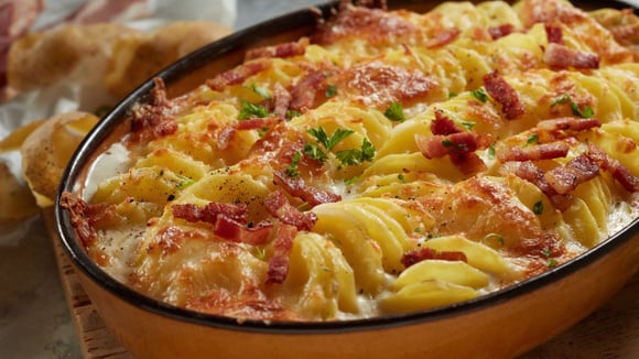 Chef de restaurante com 3 estrelas: “As melhores batatas não são cozidas com casca, mas sim com 6 fatias de bacon e 200 ml de creme de leite”