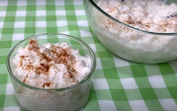 Sou nutricionista e garanto: essa canjica cremosa sem açúcar é tão gostosa quanto a tradicional