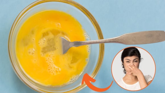 É isso que as donas de casa fazem para tirar cheiro de ovo dos potes: com um 1 ingrediente simples você deixa qualquer recipiente livre de cheiro de comida