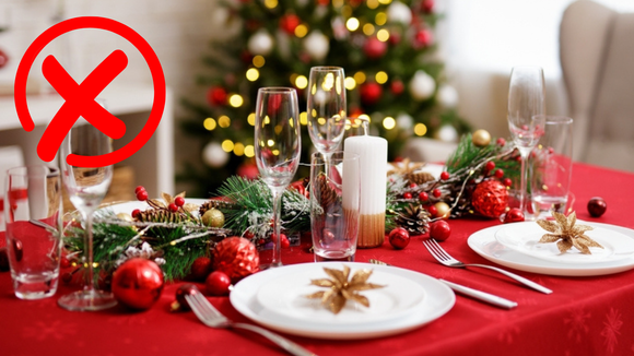 Nem toalha vermelha, nem guardanapos verdes no Natal: a nova tendência de decoração para 2025 que vai substituir o tradicional de um jeito sofisticado