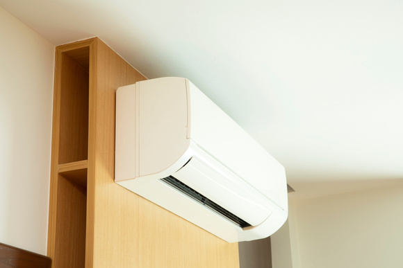 Mercado Livre faz queima de ar-condicionado Electrolux em modelos portátil e split