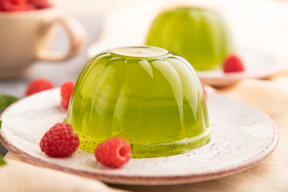 Gelatina tem benefícios? Entenda de uma vez por todas se alimento é saudável