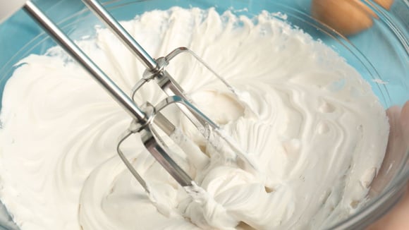 Chantilly, marshmallow ou merengue: você sabe qual é a diferença entre os três e como fazer cada um?