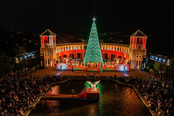 Natal de Curitiba/PR vai até 23 de dezembro com programação diversa, incluindo drive-thru natalino