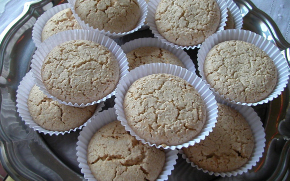 Nem muffin, nem cupcake: brevidade é o bolinho crocante por fora e que desmancha na boca com gostinho de infância perfeito para a hora do café