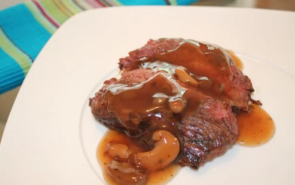 Escalopinho ao molho madeira, receita tradicional: o mais fácil e saboroso que você já experimentou