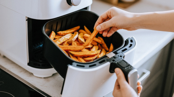 20.05 da Shopee: 3 opções de air fryer por menos de R$ 200 para aproveitar o esquenta 6.6
