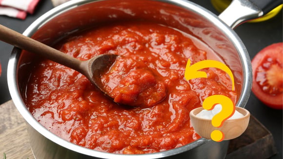 Nem açúcar, nem leite: esse é o truque simples para reduzir a acidez do molho de tomate caseiro sem aumentar as calorias