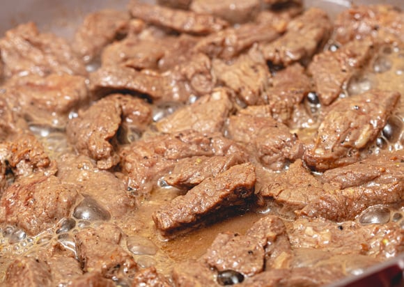 30 receitas com alcatra suculentas que vão do picadinho ao quibe e provam a versatilidade do corte