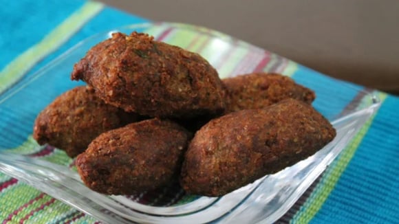 Basta retirar do congelar e fritar para ter um lanche diferente e delicioso (Créditos: TudoGostoso)