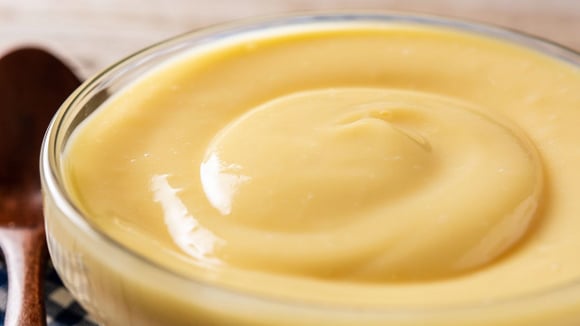Sobremesa de creme de leite, gemas e amido (Créditos: Canva)