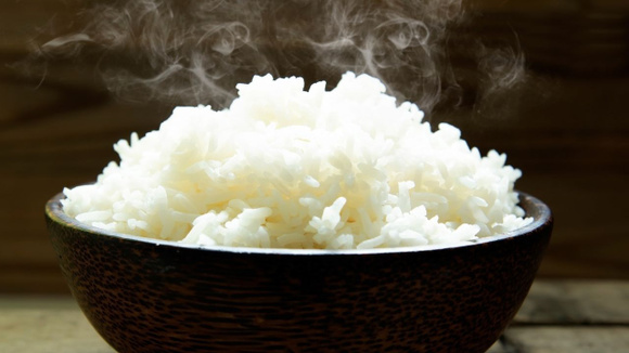 Se você tiver sobras de arroz cozido, veja como armazená-lo para que dure mais tempo e permaneça macio e saboroso mesmo depois de reaquecido