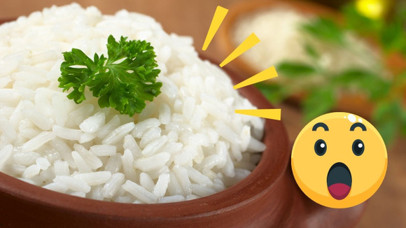 Esse é o truque definitivo para fazer arroz branco soltinho (e você não vai acreditar como é fácil)