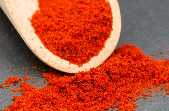 Como fazer páprica caseira: aprenda o passo a passo FÁCIL para ter um tempero natural e sem conservantes!