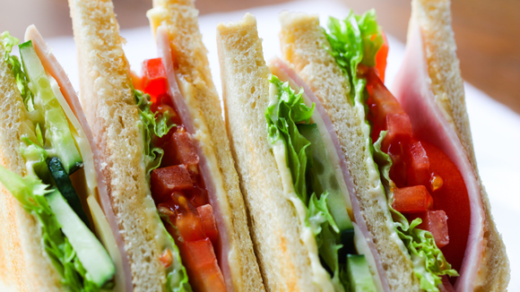 Snack saudável: Saiba como preparar um sanduiche saboroso para o seu dia
