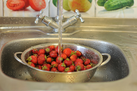 Frutas frescas e sem desperdício: o segredo para conservar o morango na geladeira por muito mais tempo