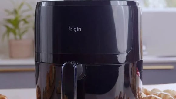 Queda de preço para renovar a cozinha! Air Fryer Elgin de 3,5L está por menos de R$ 180