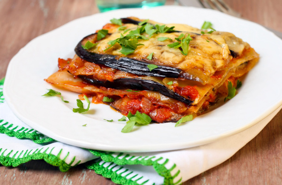 Sua mãe vai adorar essa receita de lasanha vegana! (Créditos: Shutterstock)