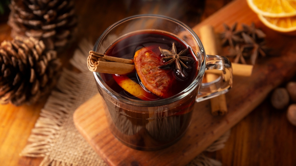 Cheiro de Festa Junina no ar: a melhor combinação de especiarias para fazer quentão e vinho quente