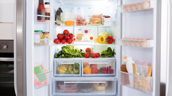 Você provavelmente guarda esses 7 alimentos do jeito errado e isso faz eles estragarem muito mais rápido