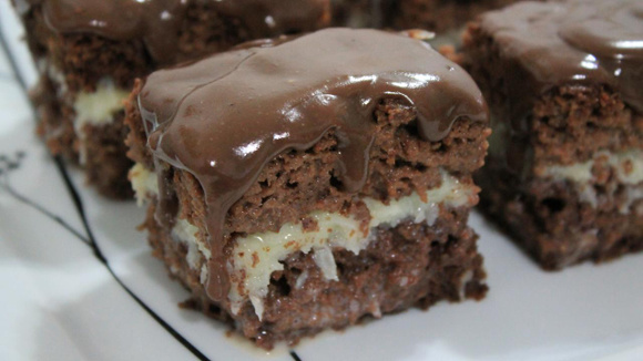 O sabor de Prestígio também fica perfeito como bolo para Dia das Mães (Créditos: TudoGostoso)